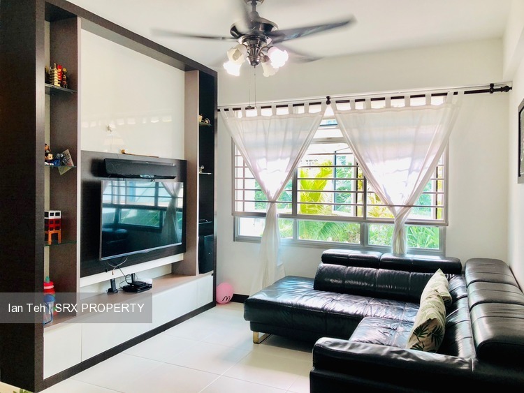 Choa Chu Kang Street 52 thumbnail photo